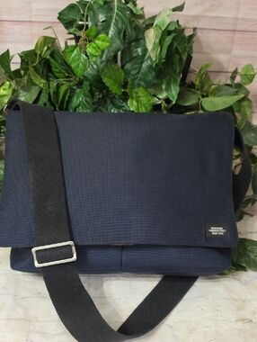 Jack Spade Warren Street New York Navy Commuter/Messenger Bag with Black Strap